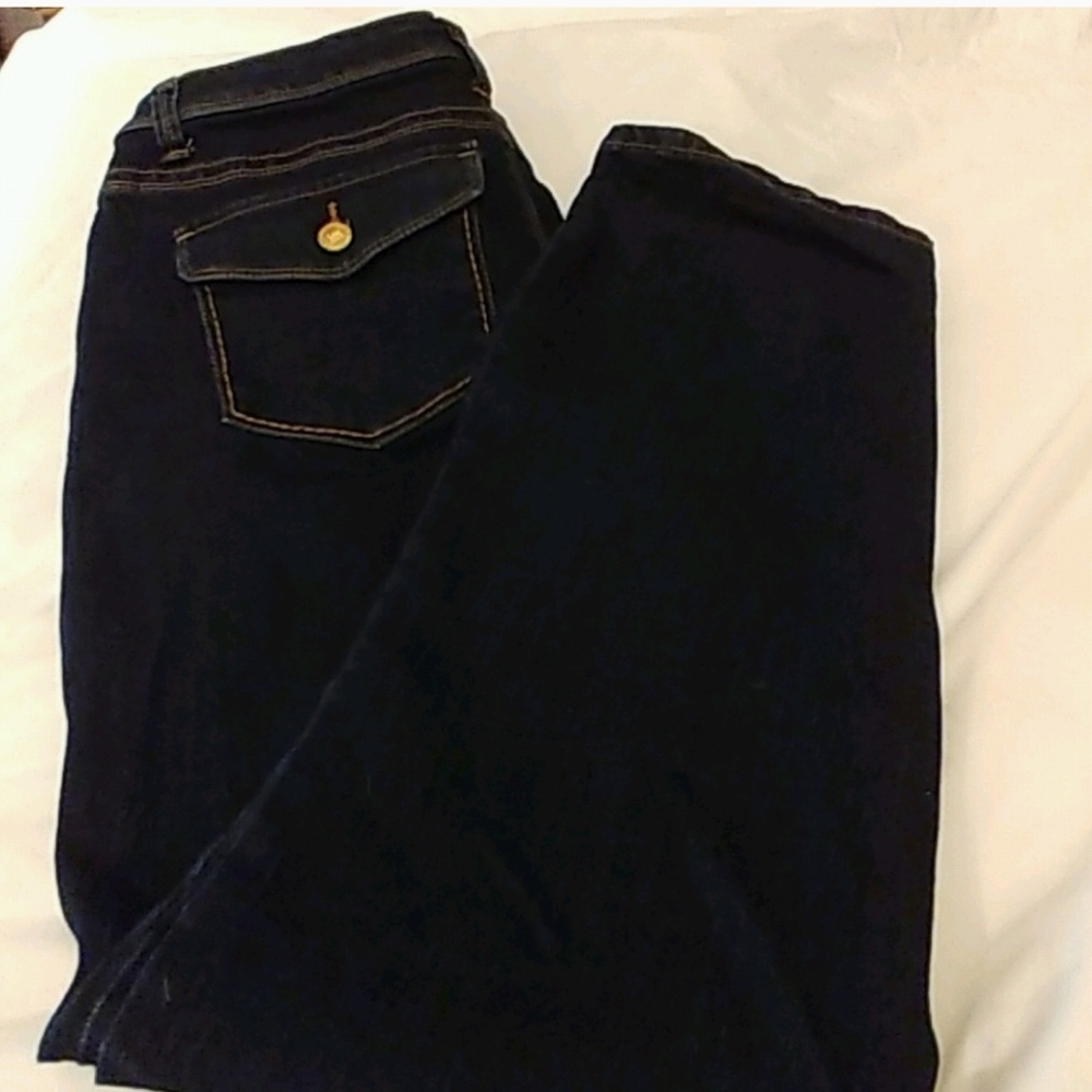 💲PRICE⬇🌠NWOT LEE PERFECT FIT STRAIGHT LEG JEANS